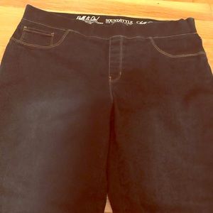 Sound/Style Stretch Skinny Jeans